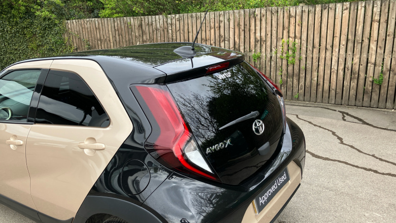 Toyota Aygo X 1.0 VVT-i Edge 5dr Auto Petrol Hatchback